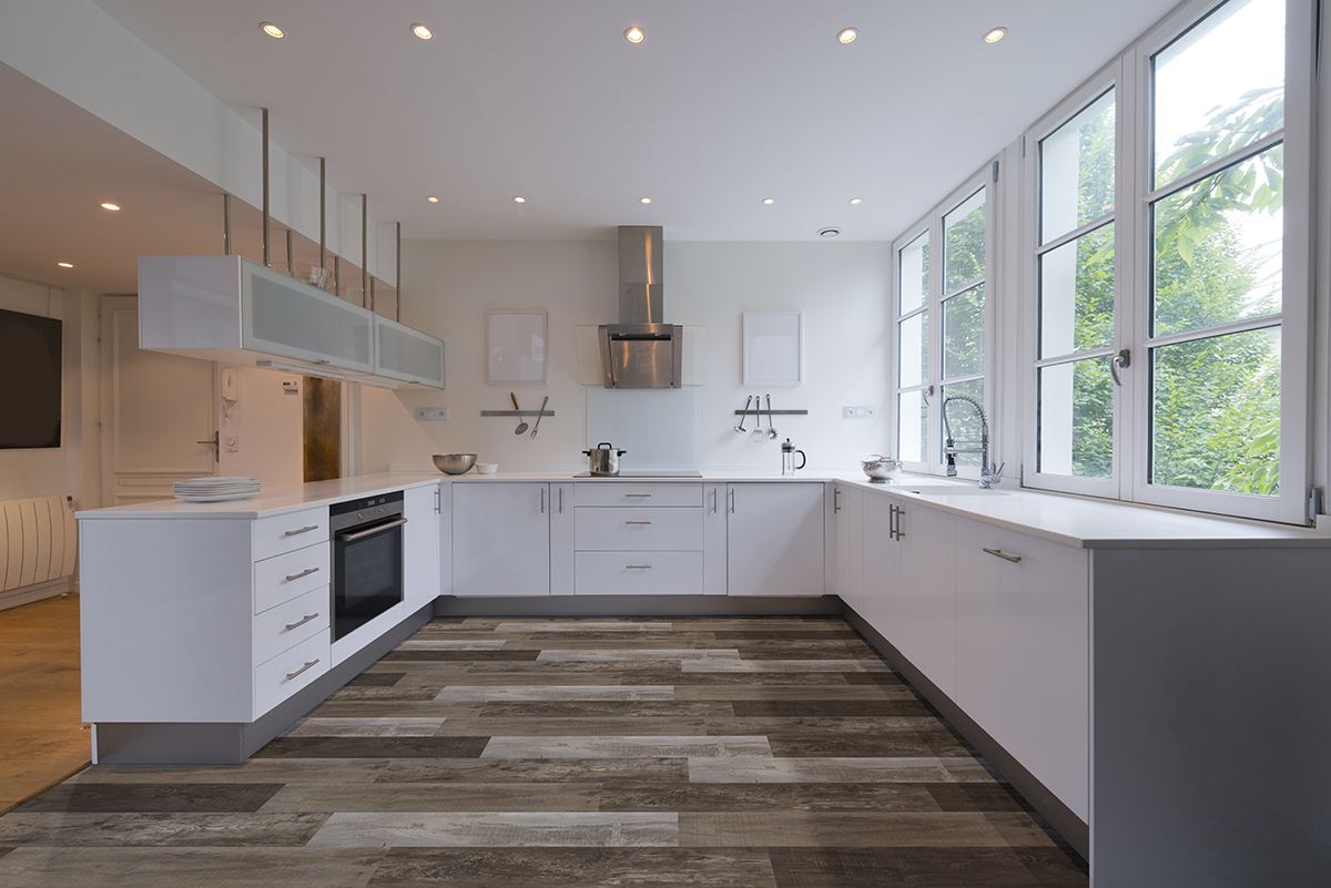 MSI Rigid Core Vinyl Flooring Prescott Weathered Brina 7"x48" - Everlife Collection