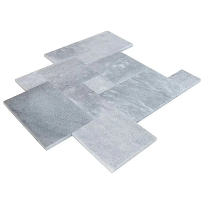 Bluestone tumbled pavers pattern