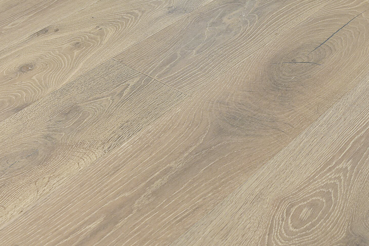 Bonafide Wirebrushed Engineered Hardwood 9.5x0.625 inch Melville product angle shot