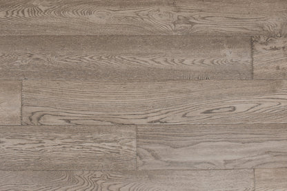 Everly European Oak Wirebrushed Engineered Hardwood 7.5"x0.5" - Everlasting Gray