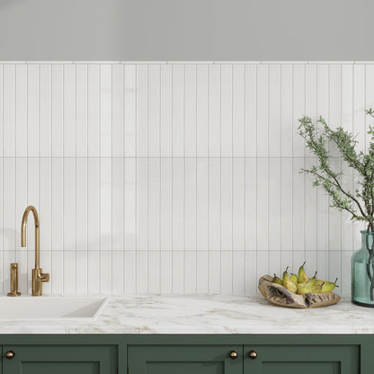 Snow White 0.5x8 Glossy Ceramic Pencil Tile Trim (10 pack, 0.27 sq ft/case)