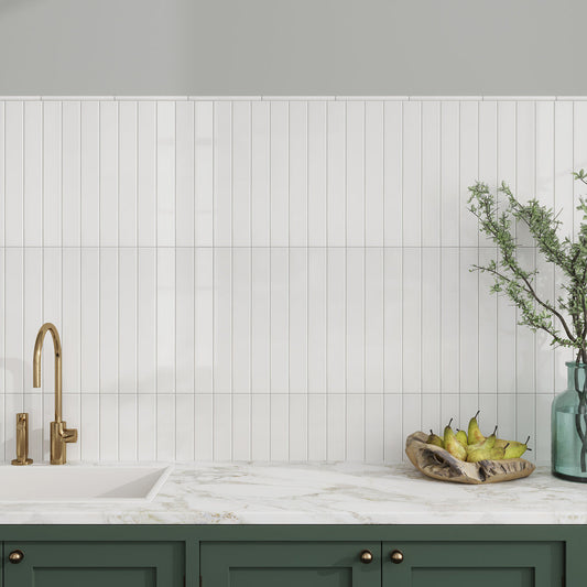 Snow White 0.5x8 Glossy Ceramic Pencil Tile Trim (10 pack, 0.27 sq ft/case)