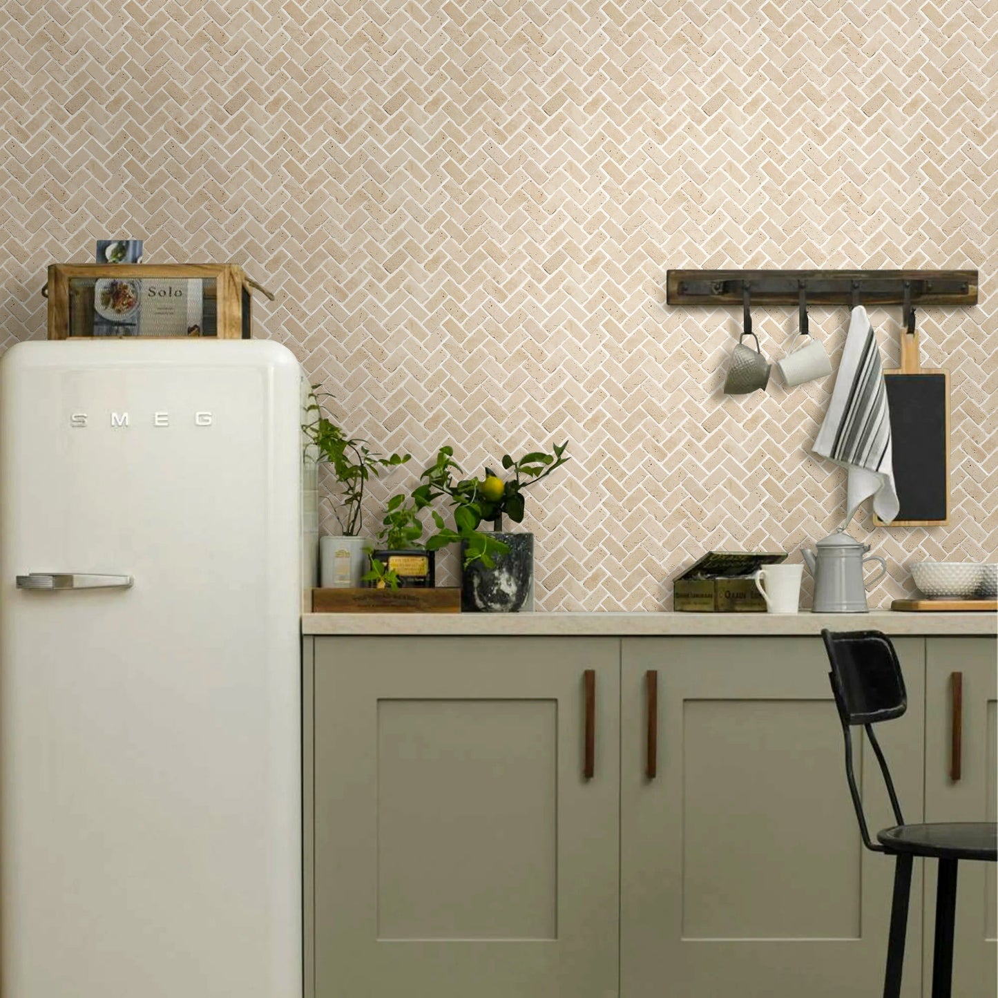 Light Beige Travertine Tumbled Mosaic Tile (10 sqft per box)