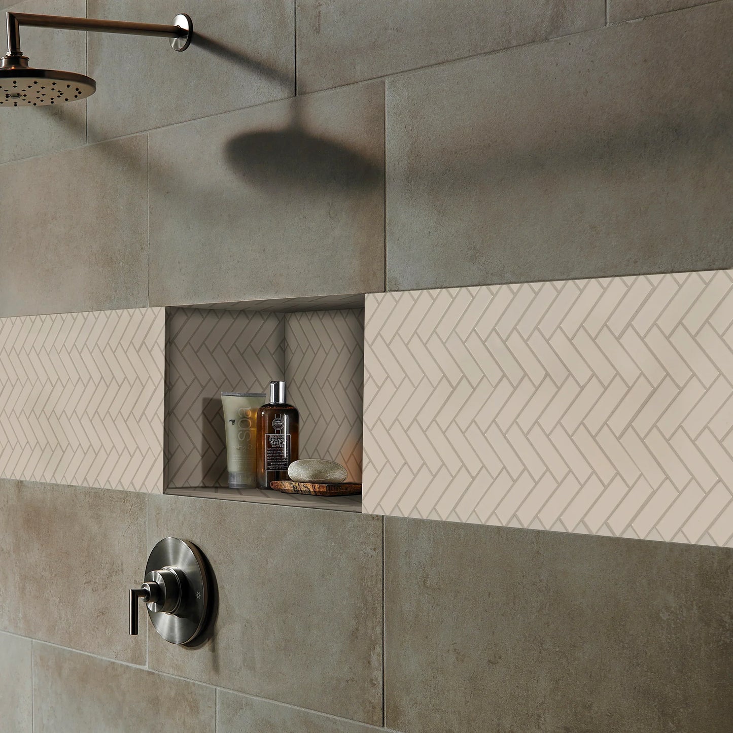 MSI-Almond-glossy-herringbone-11.45-x12.63-porcelain-mosaic-SMOT-PT-RETALM-HB-roomscene.