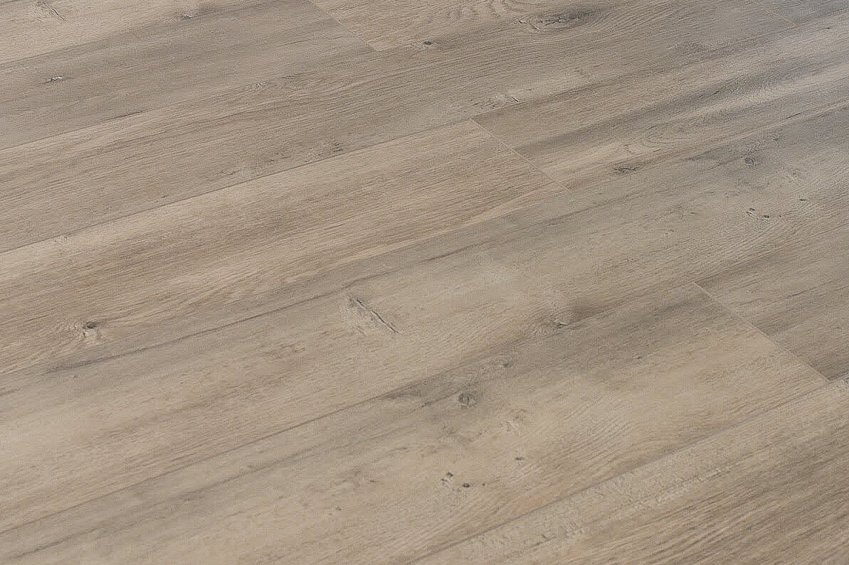 Papillon Smooth 6.7"x48" Laminate Flooring 12mm - Maxi Centenary