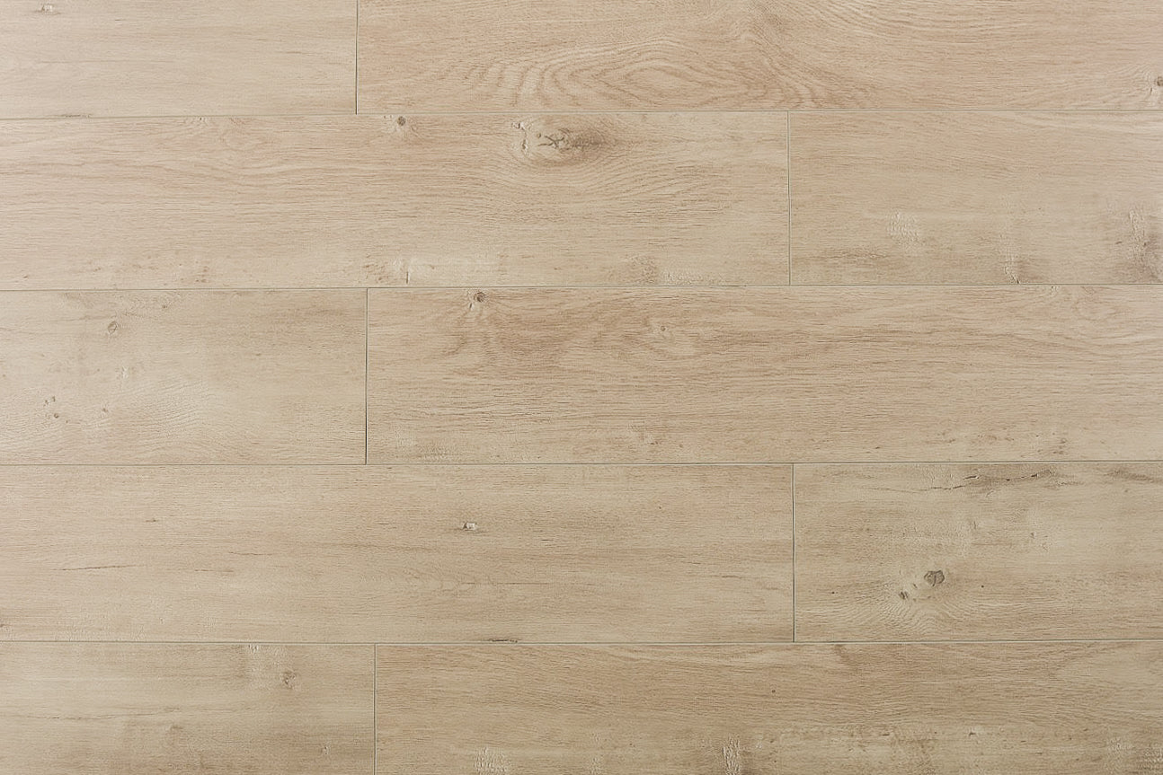 Papillon Smooth 6.7"x48" Laminate Flooring 12mm - Maxi Whiskey