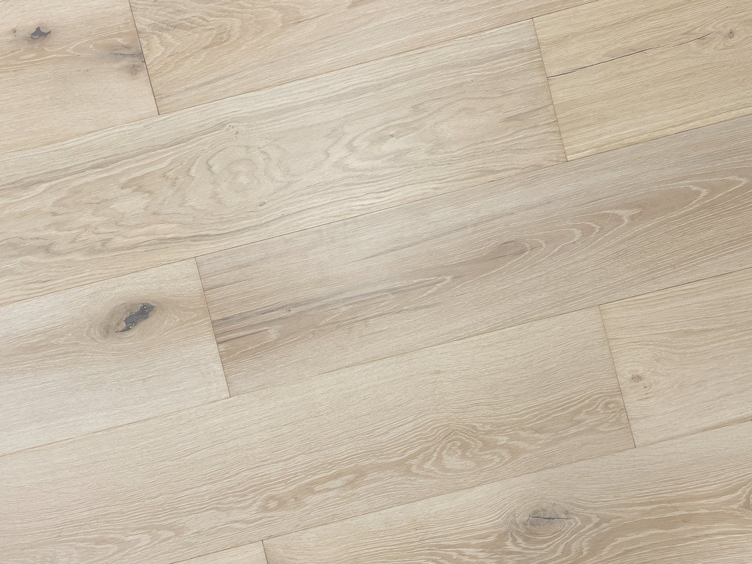 Sonder Wirebrushed Engineered Hardwood 9.5x0.625 inch Chateau Fawn product angle shot