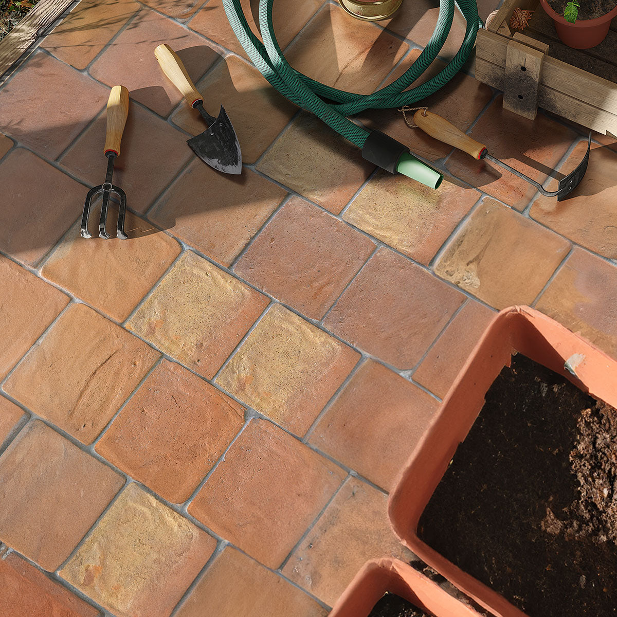 Cuadrado Natural Square Terracotta Tile
