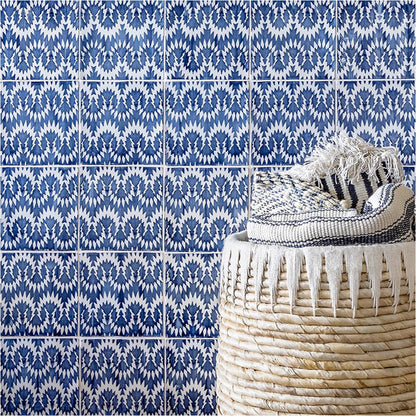 Flama Crackled Ceramic Tile
