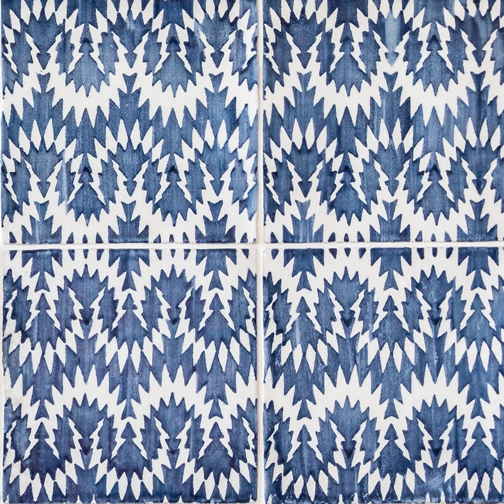 Flama Crackled Ceramic Tile