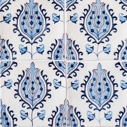 Tulips Crackled Ceramic Tile