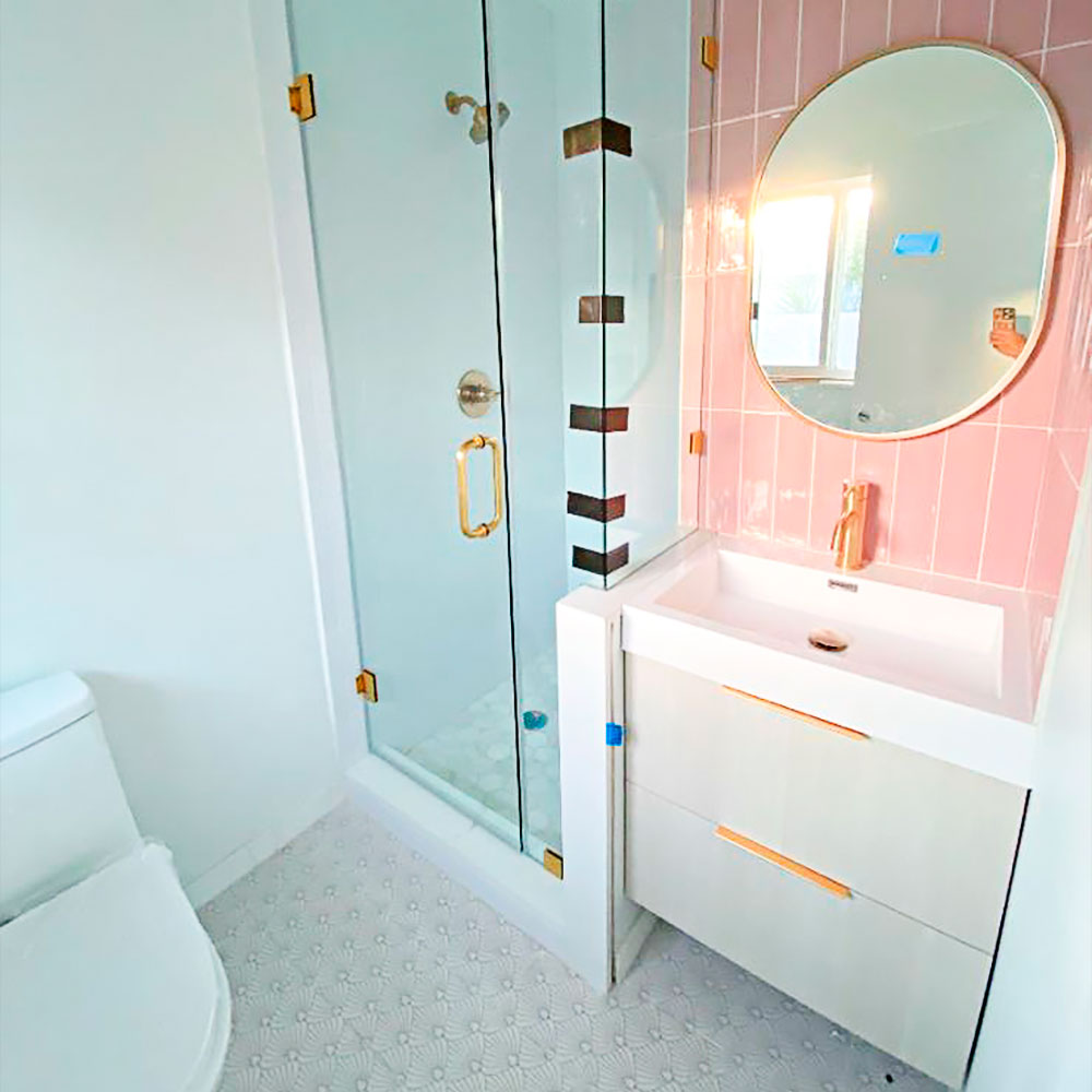 Roca Flow Velvet Pink Polished Ceramic Tile