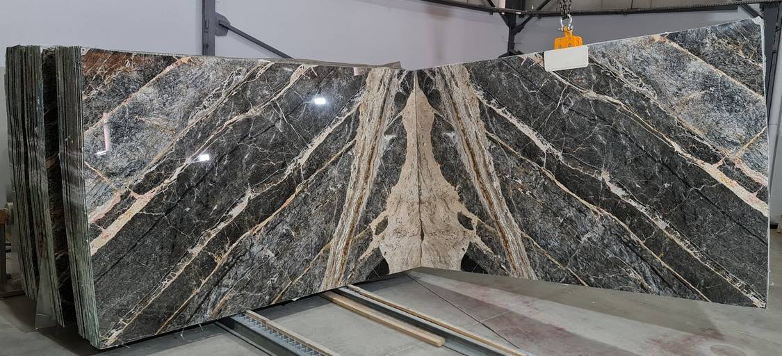 Adriatic Black Bookmatching Marble Slabs Polished - Full Truckload