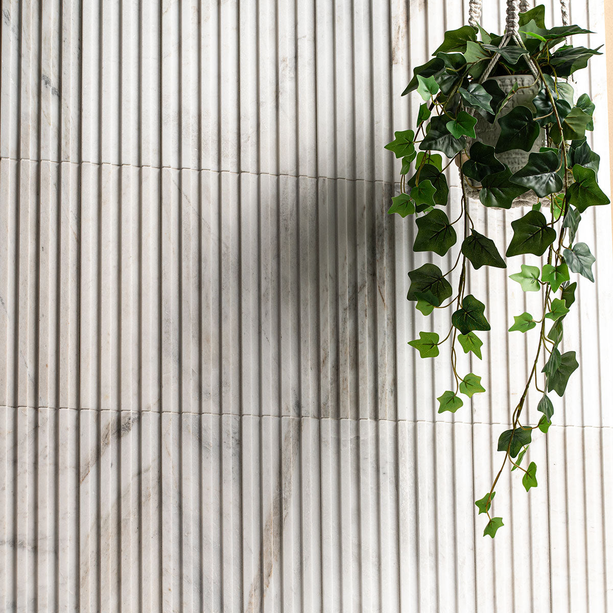 MSI Arabescato Venato Tile 4x12 Slat Honed