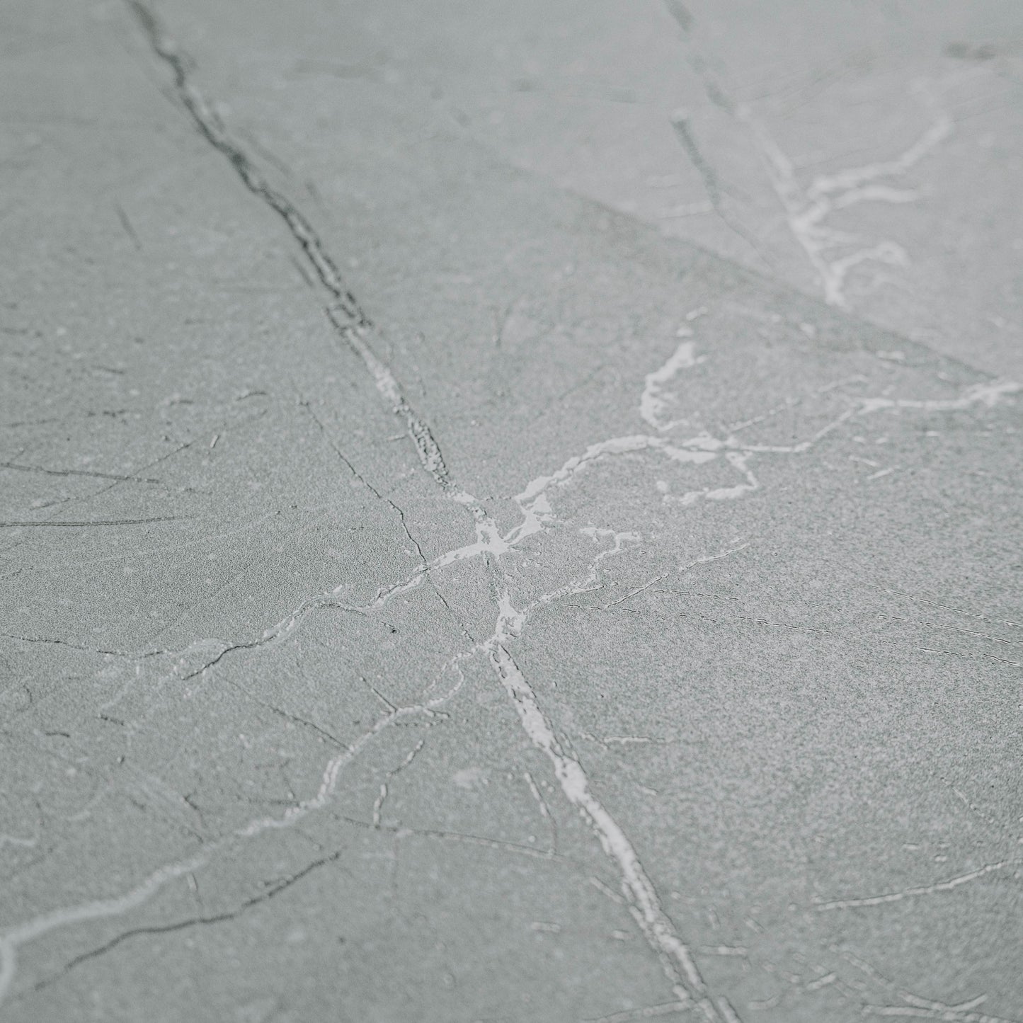 MSI Aylana Gris
