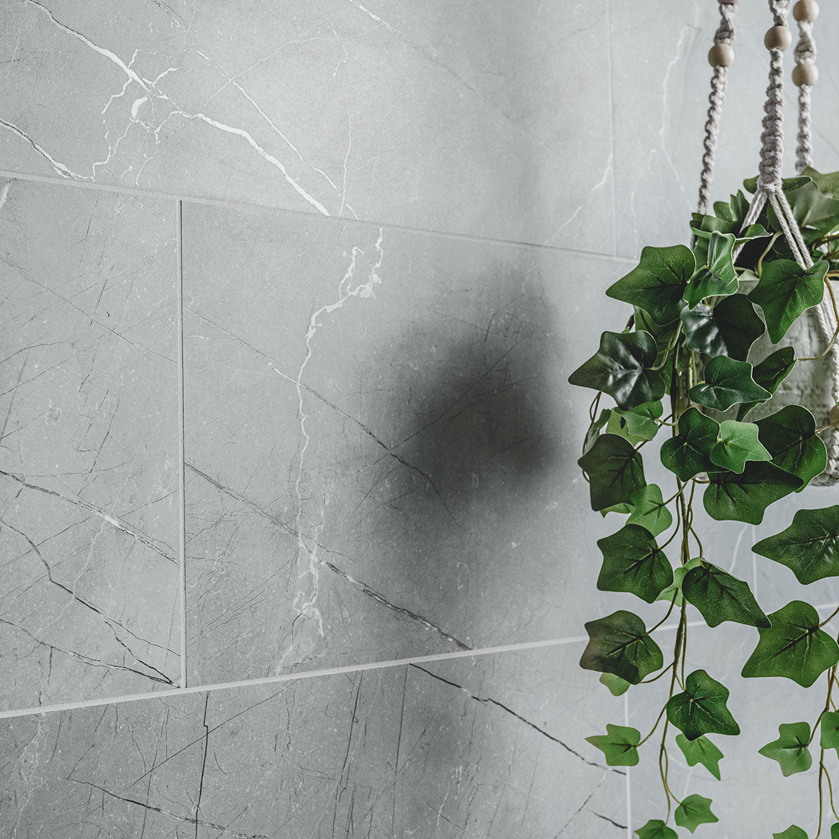 MSI Aylana Gris