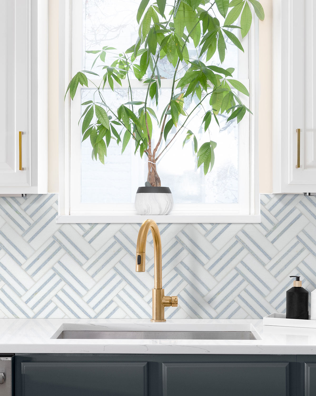 MSI Azula Linea Polished Tile