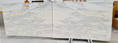 Calacatta Olivia Bookmatching Polished Marble Slab