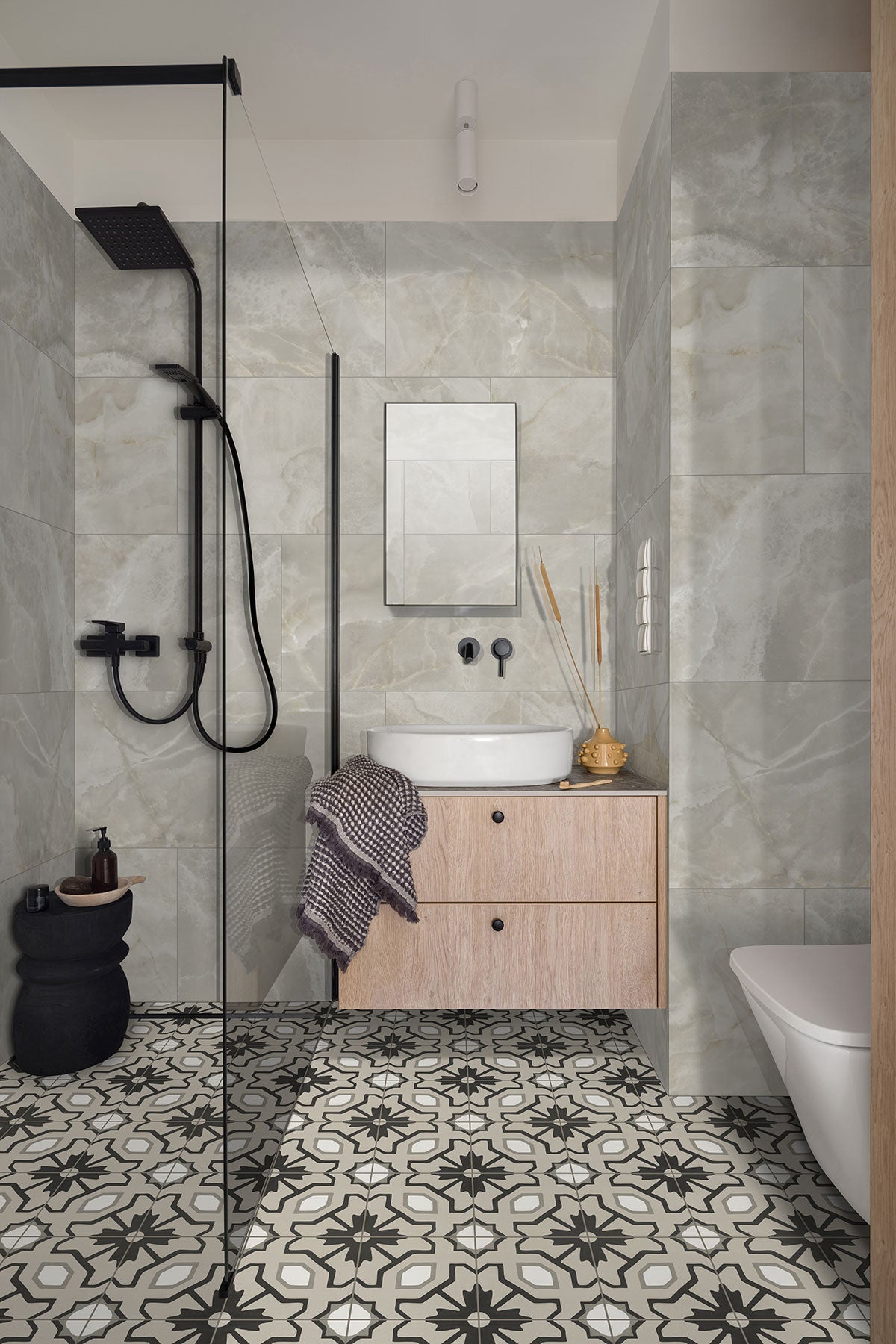 MSI Alura Tile