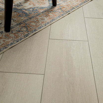 MSI HoneyBella Oak Luxury Vinyl Plank