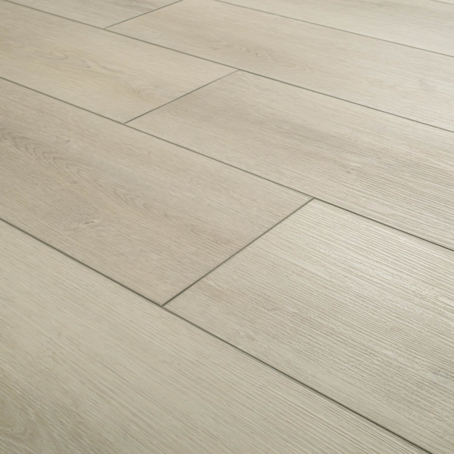 MSI HoneyBella Oak Luxury Vinyl Plank