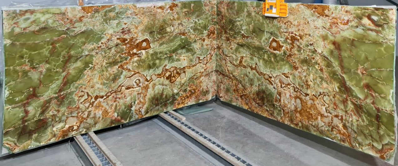 Maple Onyx Bookmatching Polished Marble Slab