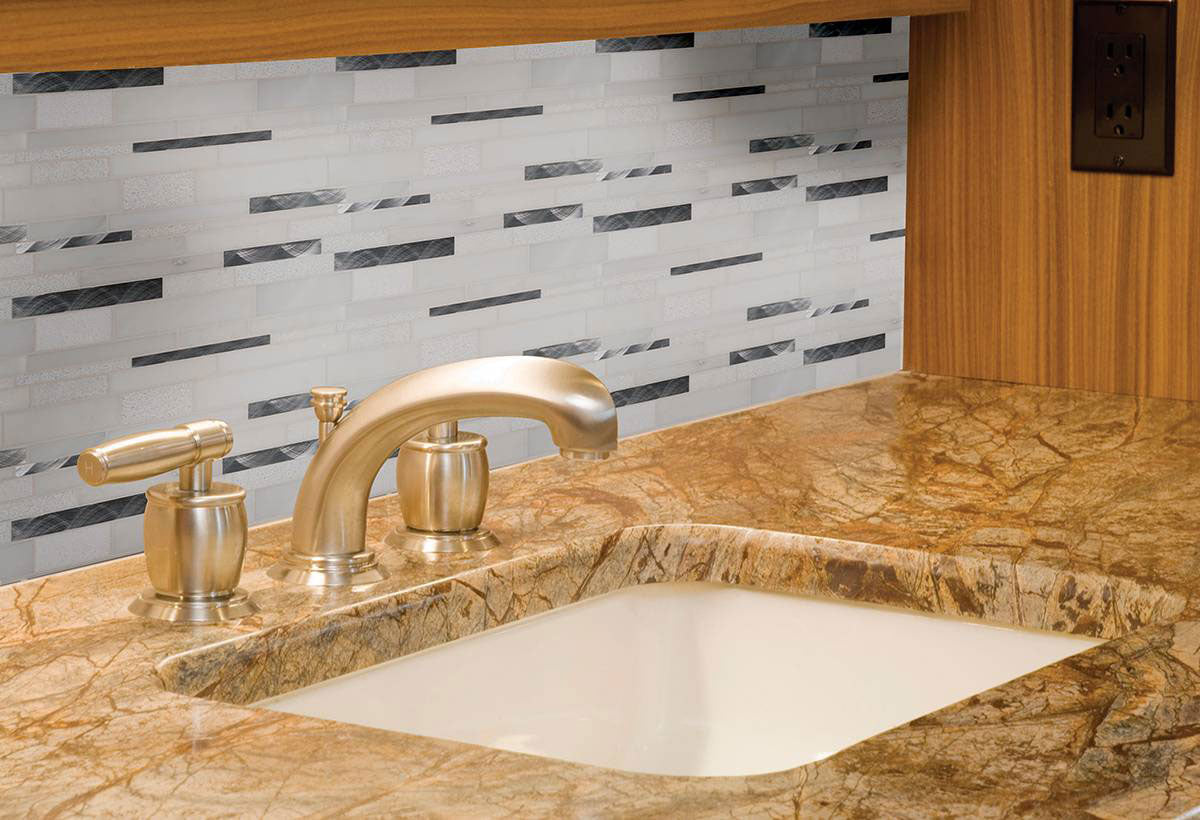 MSI Moderno Blanco Glass & Metal Tile