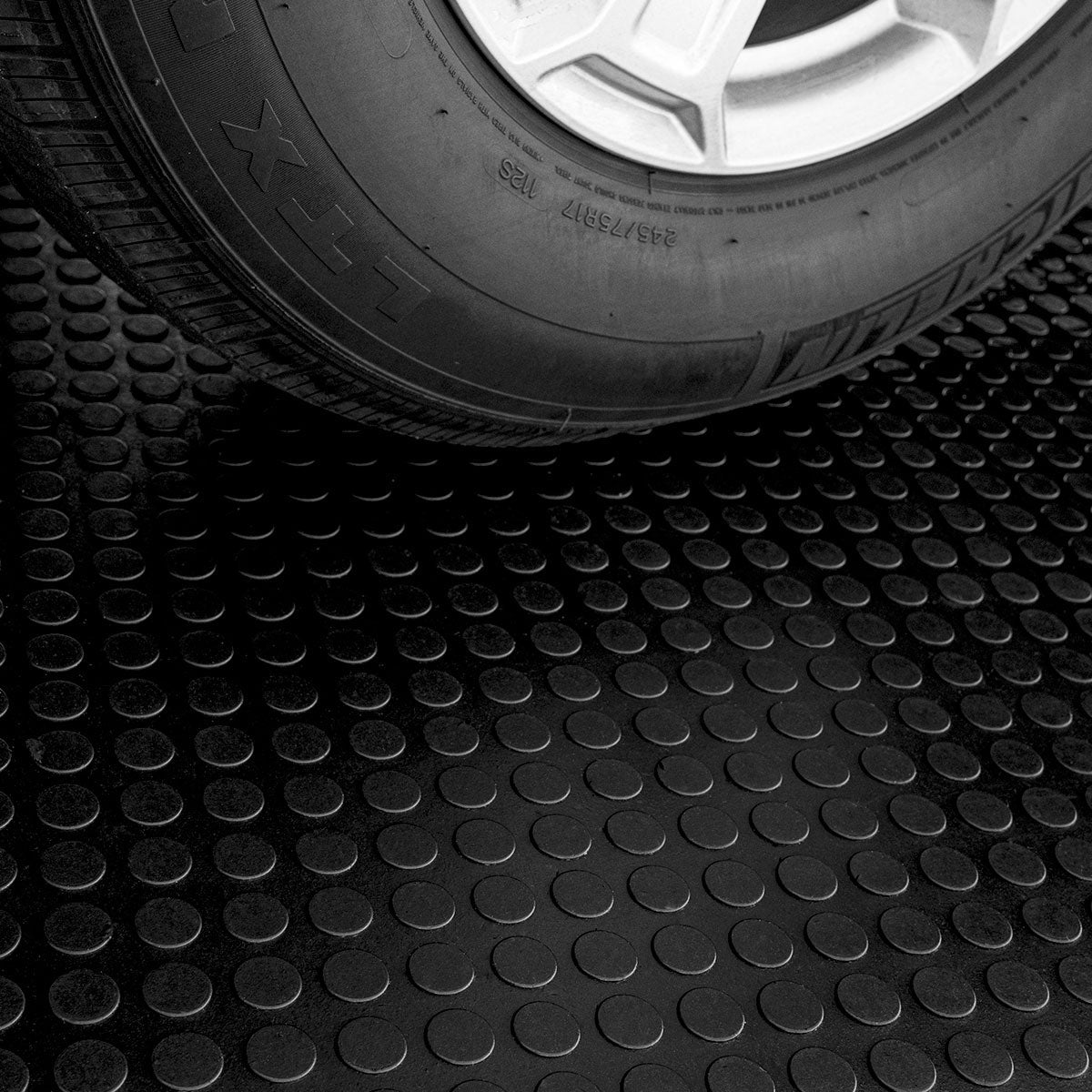 MSI Rubber Mat Coin Pattern 39x394x4mm Roll