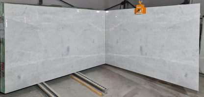 Super White Bookmatching Polished Marble Slab