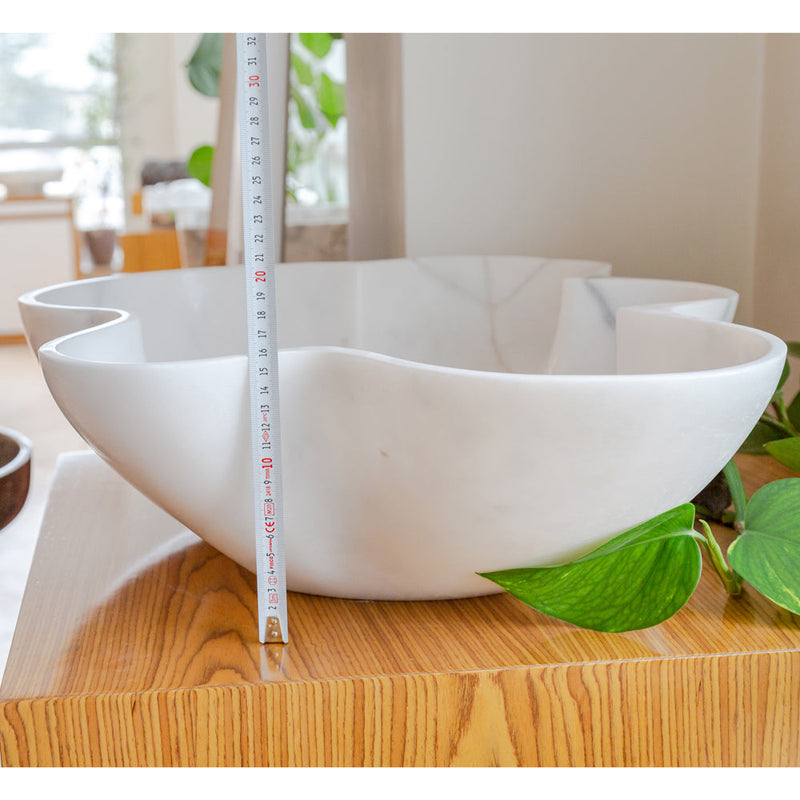 Carrara White flower shape sink size (W)24.5" (L)18" (H)6" SKU-NTRVS03 product shot height measure