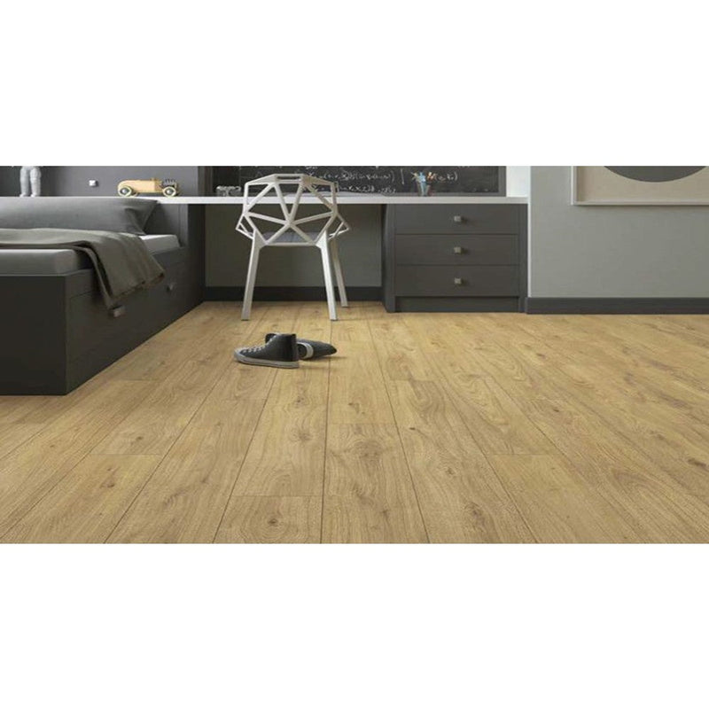 agt armonia collection toskana slim laminate flooring edge detail 4-sided V-groove wood look thickness 8mm size 6.25"x54" SKU 991972 installed on bedroom floor